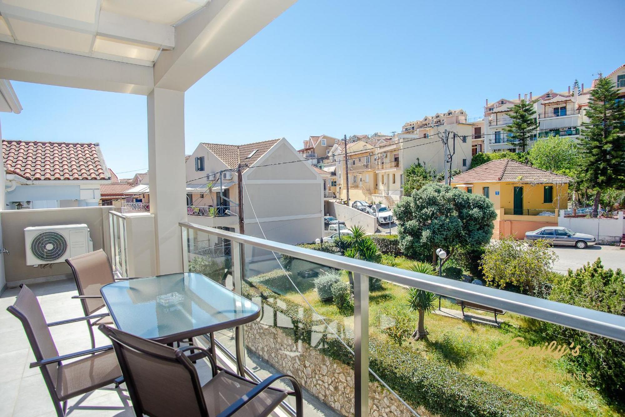 Emily'S Luxury Apartments Αργοστόλι Εξωτερικό φωτογραφία