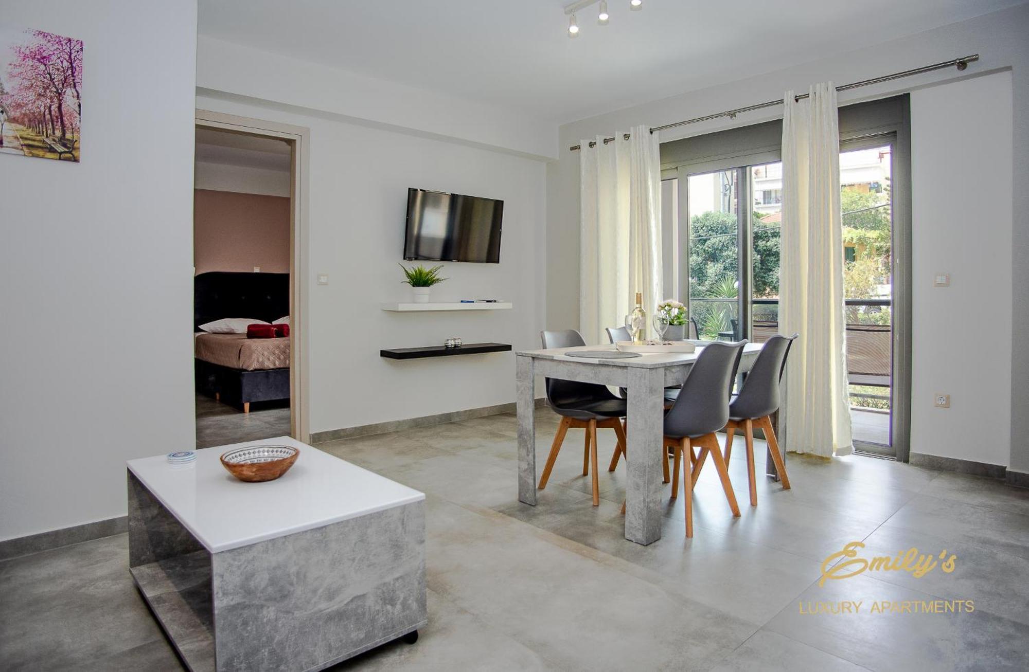 Emily'S Luxury Apartments Αργοστόλι Εξωτερικό φωτογραφία