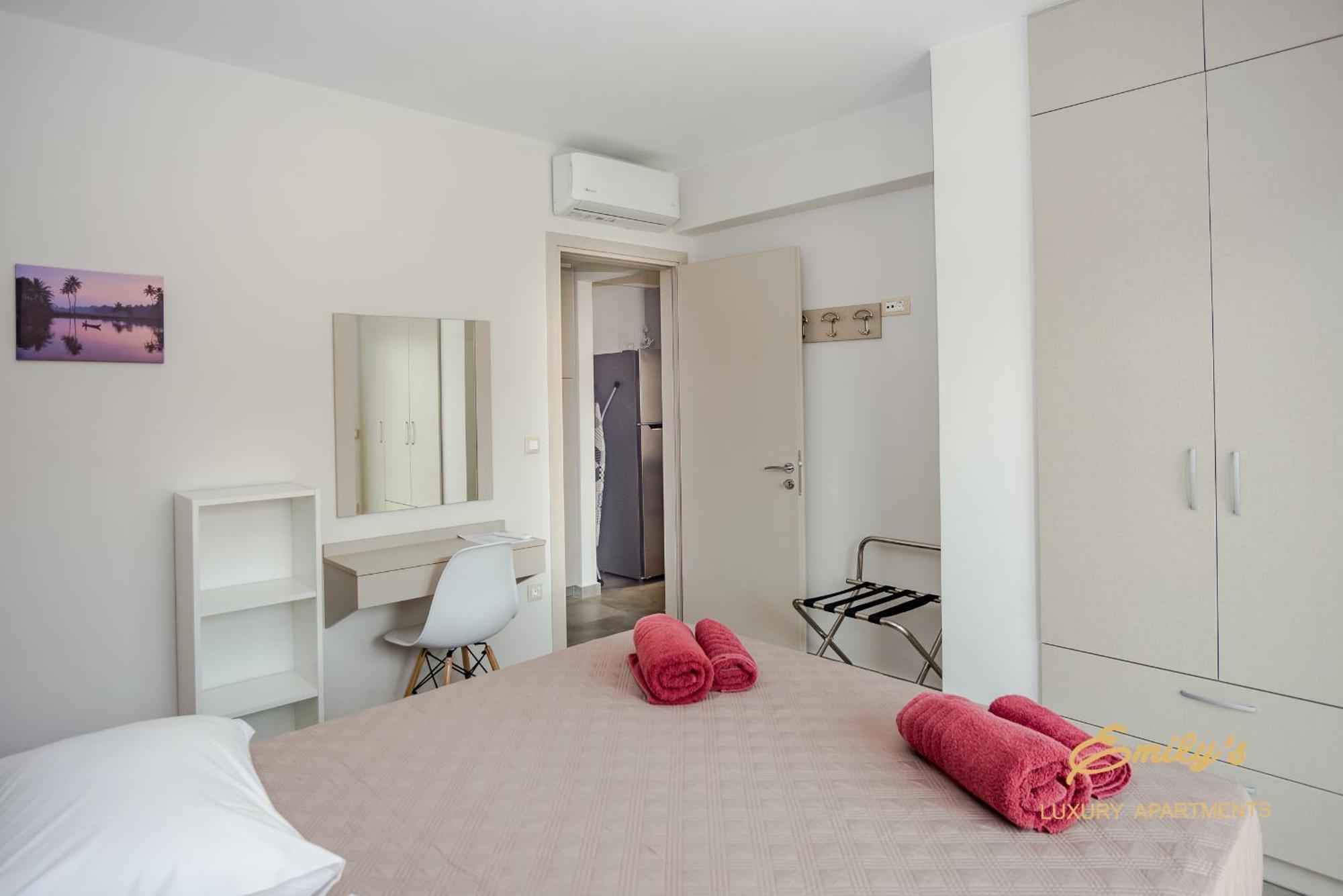 Emily'S Luxury Apartments Αργοστόλι Εξωτερικό φωτογραφία